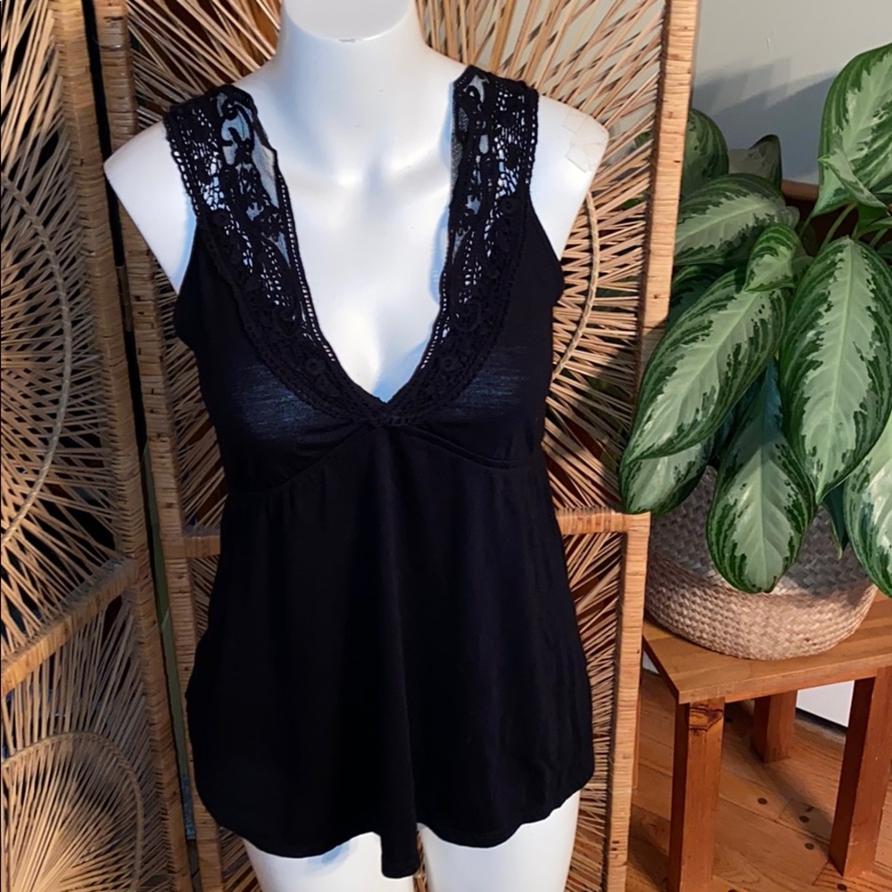 🌵 Black Sheer Crochet Trim Tank